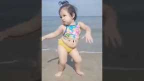Cute baby funny video 😂😍#short #cutebaby #kids #shorts #youtube   #cute #funny #viral #yusrafatima