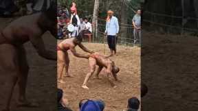 wrestler dragging back \\ #trending \\ #viral  \\ #shorts \\ #dangal  \\ #kushti \\#sports \\#fight