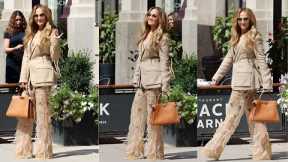 Jennifer Lopez Stuns in NYC