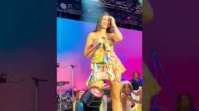 Dua Lipa Live Concert Crowd Interaction🔥😀#shorts #ytshorts #dualipa #trending #viral#diva #celebrity