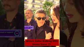 Willem Dafoe Walking With Emma Stone 💕 #celebrity #viralreel #hollywood #love #celebrityinterviews