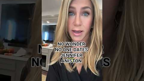 NO WONDER NO ONE DATES JENNIFER ANISTON #viral #celebrity #news #jennifer #2025