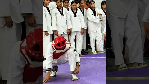 taekwondo fight  #viralvideo #shorts #sports #motivation #fight #fighter#hardwork#taekwondo#trending