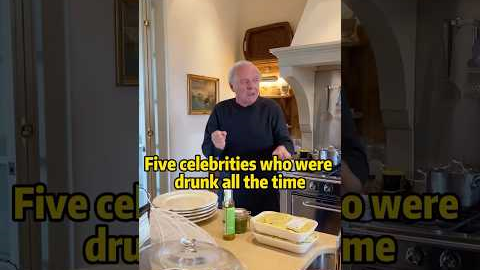 Five celebrities who were drunk all the time #celebrities