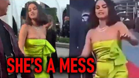 Celebrities EXPOSING Themselves At Award Shows